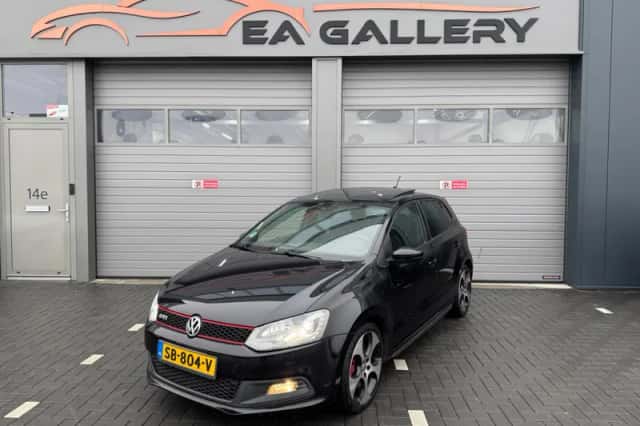 Volkswagen Polo (2013) thumbnail 4
