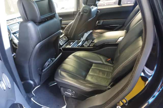 Land Rover Range Rover (2013) thumbnail 3