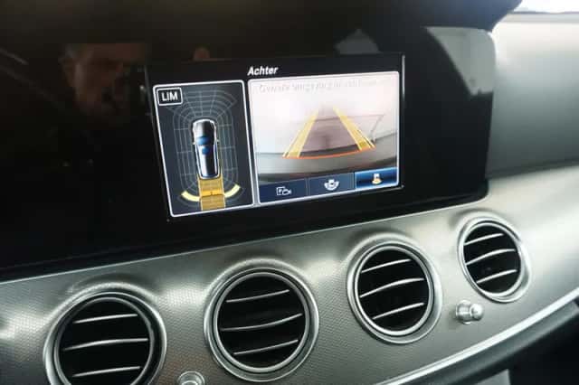 Mercedes-Benz E-Klasse (2017) thumbnail 4