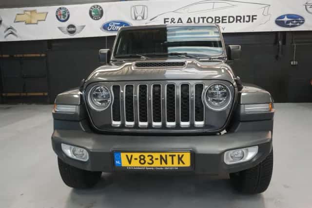 Jeep Gladiator (2022) thumbnail 1