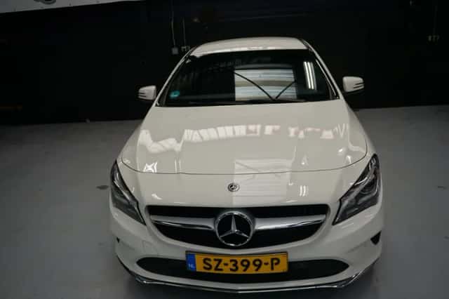 Mercedes-Benz CLA-Klasse (2018) thumbnail 2