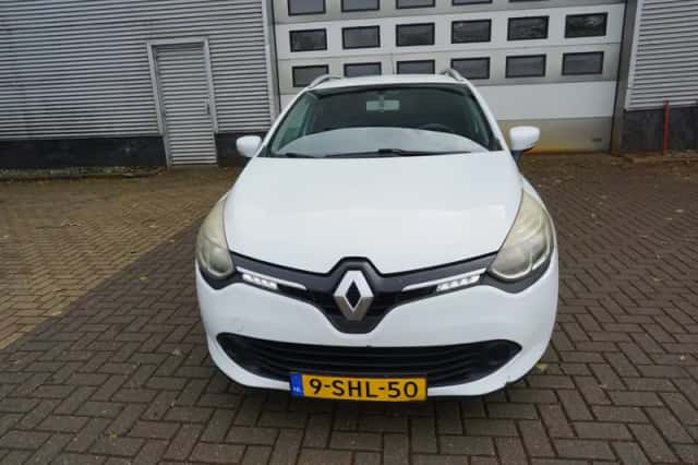 Renault Clio (2013) thumbnail 3
