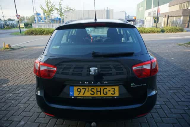 SEAT Ibiza (2011) thumbnail 6