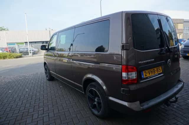 Volkswagen Transporter (2010) thumbnail 5