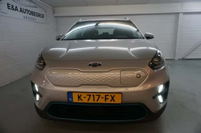 Kia Niro EV (2020) thumbnail 3