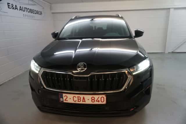 Škoda Karoq (2022) thumbnail 3