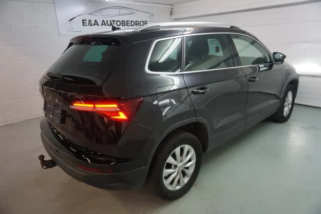 Škoda Karoq (2022) thumbnail 4