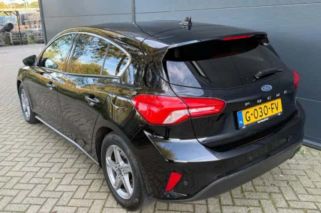 Ford Focus (2018) thumbnail 4