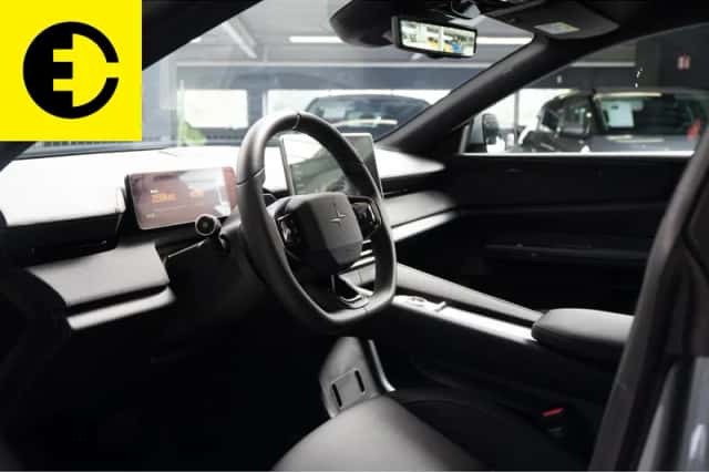 Polestar 4 (2024) thumbnail 4