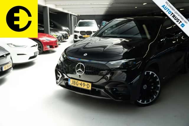 Mercedes-Benz EQE (2025) thumbnail 2