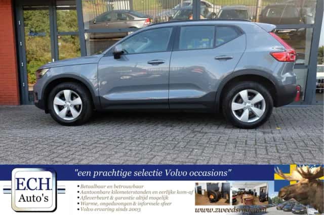 Volvo XC40 (2021) thumbnail 5