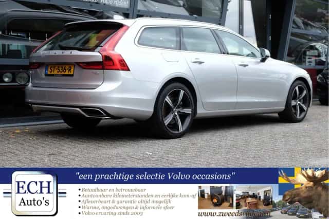 Volvo V90 (2018) thumbnail 3
