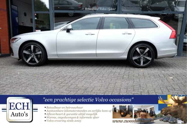 Volvo V90 (2018) thumbnail 5