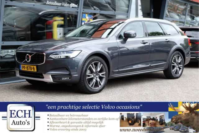 Volvo V90 Cross Country (2017) thumbnail 6
