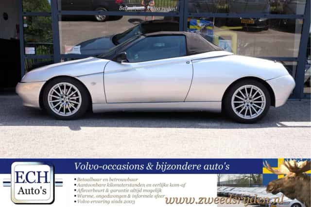 Alfa Romeo Spider (2000) thumbnail 5