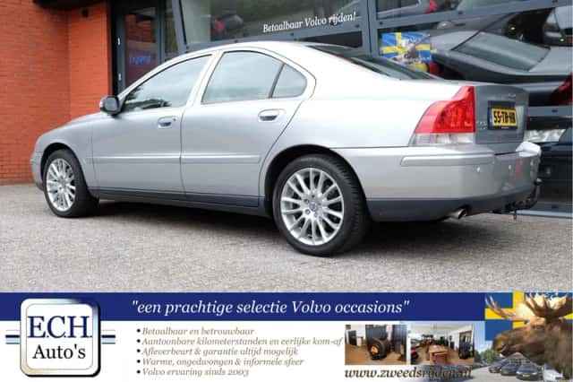 Volvo S60 (2006) thumbnail 4