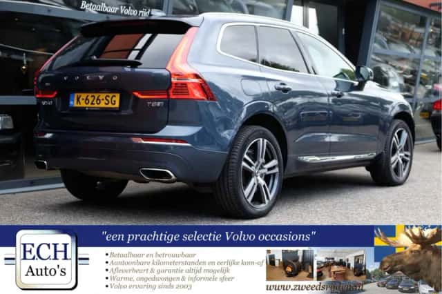 Volvo XC60 (2017) thumbnail 3