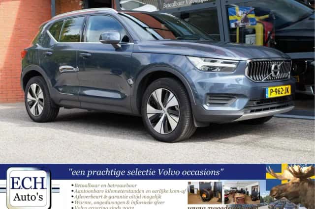 Volvo XC40 (2022) thumbnail 1