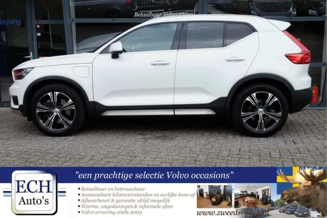 Volvo XC40 (2020) thumbnail 5