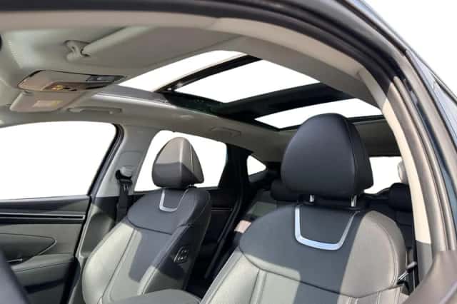 Hyundai Tucson (2023) thumbnail 5