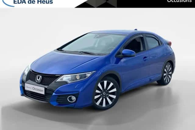 Honda Civic (2015) thumbnail 1