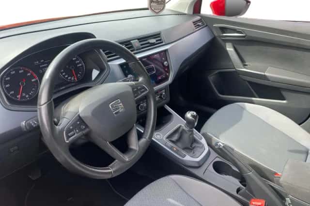 SEAT Arona (2019) thumbnail 2