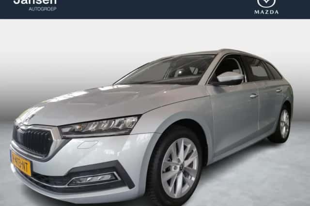 Škoda Octavia (2022) thumbnail 1