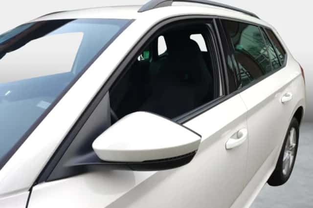 Škoda Kamiq (2020) thumbnail 3
