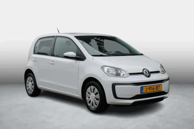 Volkswagen Up! (2020) thumbnail 3