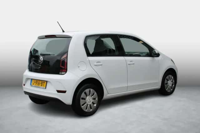 Volkswagen Up! (2020) thumbnail 5