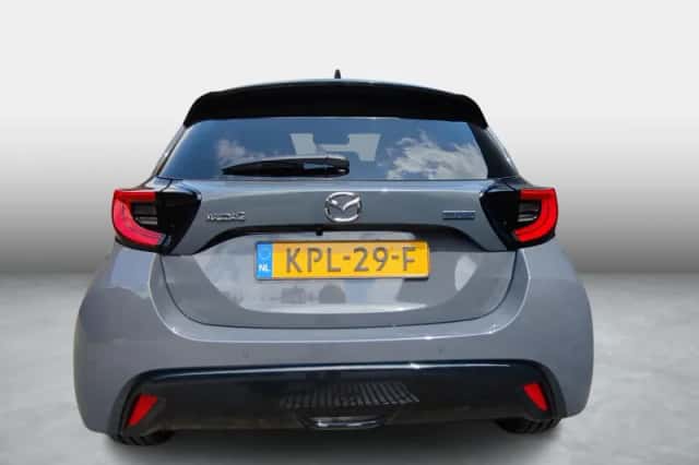 Mazda 2 Hybrid (2026) thumbnail 4
