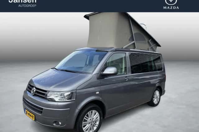 Volkswagen Transporter (2015) thumbnail 1