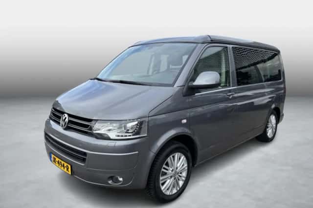 Volkswagen Transporter (2015) thumbnail 5