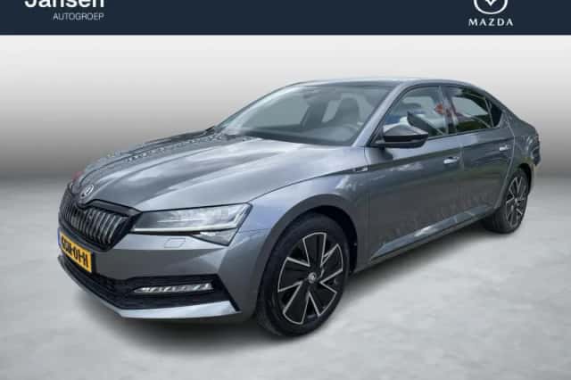 Škoda Superb (2023) thumbnail 1
