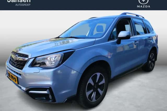 Subaru Forester (2017) thumbnail 1