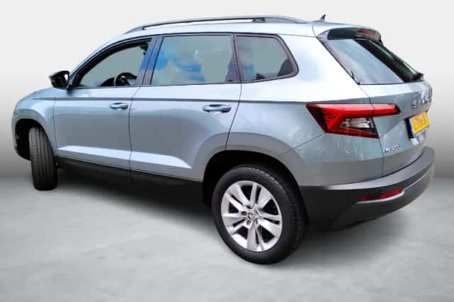 Škoda Karoq (2021) thumbnail 3