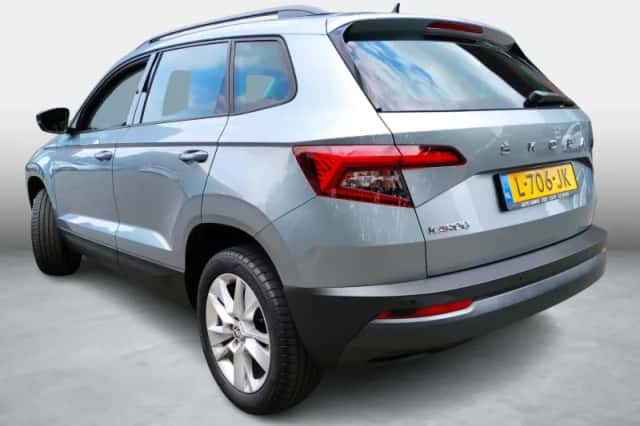 Škoda Karoq (2021) thumbnail 4