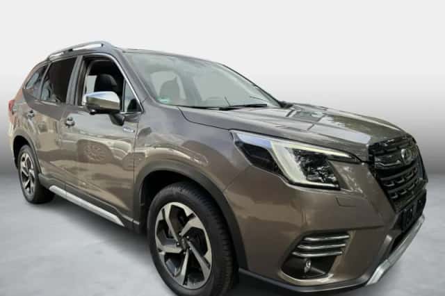 Subaru Forester (2023) thumbnail 6