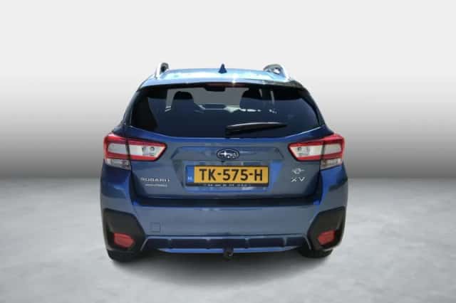 Subaru XV (2018) thumbnail 4