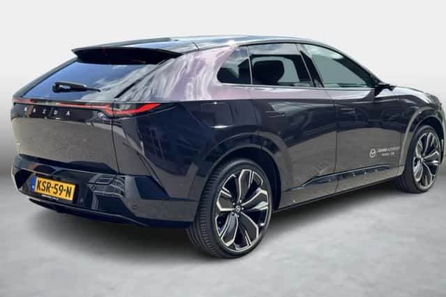 Mazda CX-6e (2026) thumbnail 5