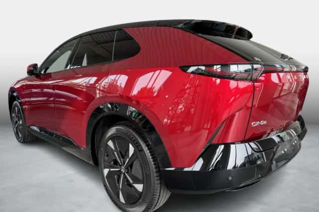 Mazda CX-6e (2026) thumbnail 3