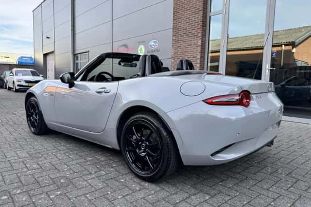 Mazda MX-5 (2026) thumbnail 3