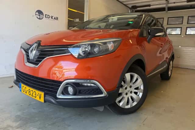 Renault Captur (2013) thumbnail 1