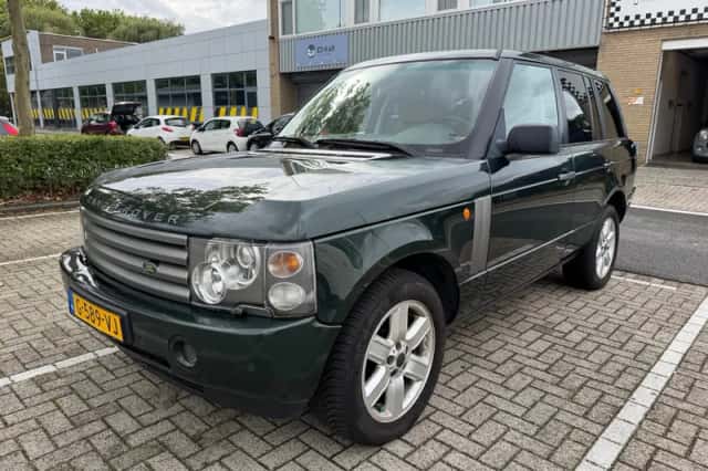 Land Rover Range Rover (2004) thumbnail 1
