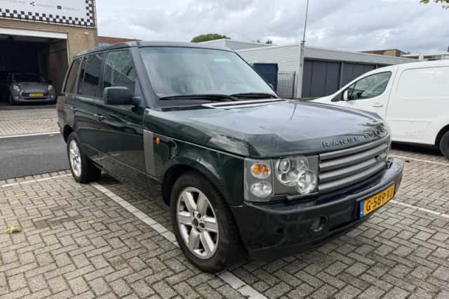 Land Rover Range Rover (2004) thumbnail 4