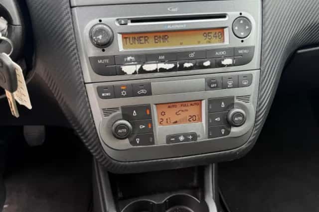 Fiat Punto (2009) thumbnail 3