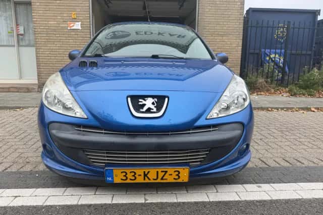 Peugeot 206 (2010) thumbnail 4