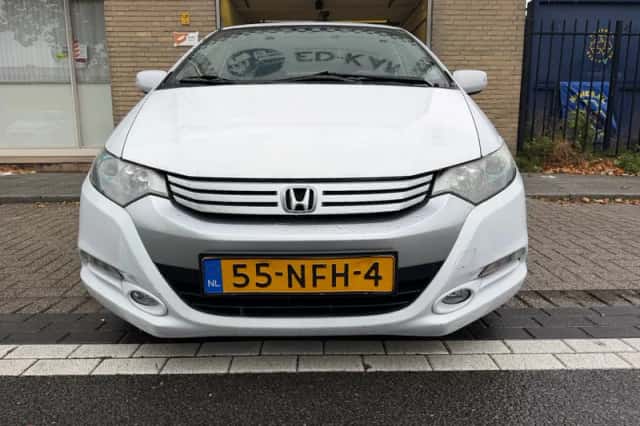 Honda Insight (2010) thumbnail 4