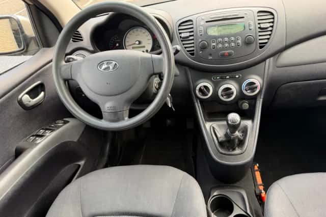 Hyundai i10 (2008) thumbnail 2