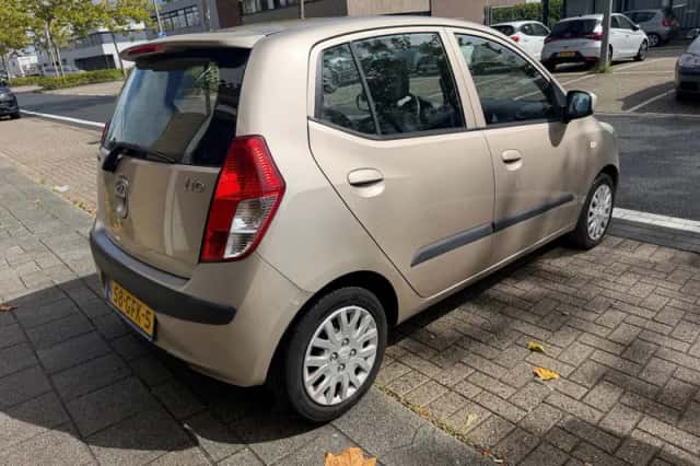 Hyundai i10 (2008) thumbnail 6